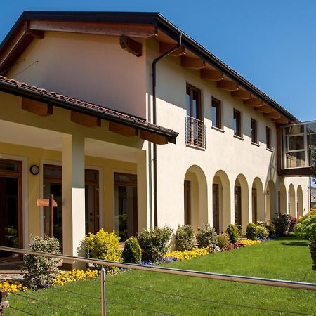 Resort Monviso Sanfront Exteriér fotografie